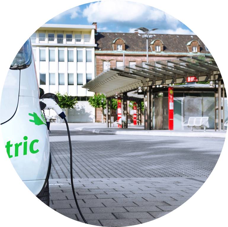Neue E-Mobility-Lösungen Neue E-Mobility-Lösungen in Städten, Kommunen und für Unternehmen